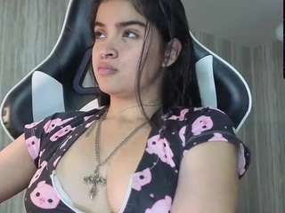 clementine-t Live Webcam on CamSoda