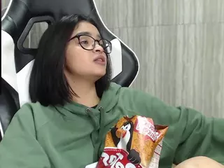 Clementine's Live Sex Cam Show