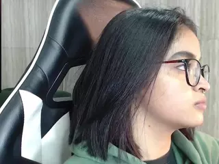 Clementine's Live Sex Cam Show