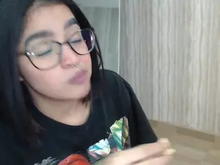 Clementine's Live Sex Cam Show