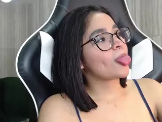 Clementine's Live Sex Cam Show