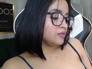 Clementine's Live Sex Cam Show