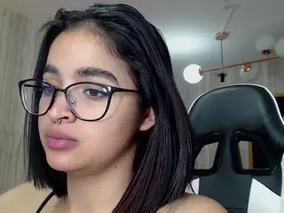 Clementine's Live Sex Cam Show