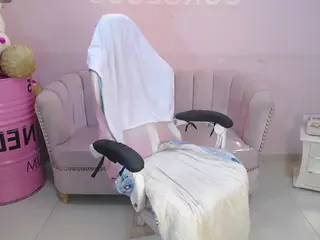 Elody's Live Sex Cam Show