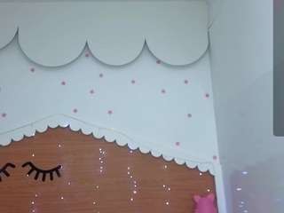 emma-wockll-t webcam