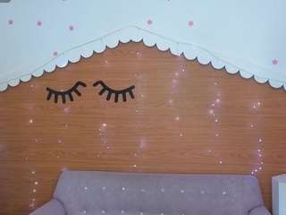 emma-wockll-t webcam