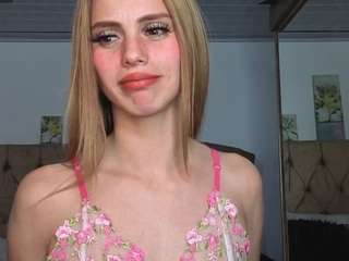 emma-wockll-t
