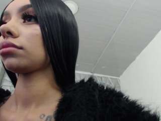 jen-m Live Webcam on CamSoda