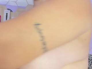 valentiinadiaz Live Webcam on CamSoda