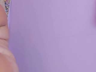 le modèle valentiinadiaz est en webcam porno dans un show sur le site camsoda, il possède les tags suivants: anal,fuck machine,young adult,teen 18,tattoos,squirter,shaved pussy,red hair,normal,no smoking,nature,natural,anal toys,lush,naked,fingers,brown eyes,ass,ass clapping,asshole