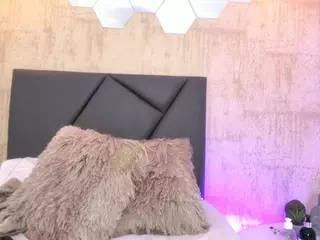 ValentiinaDiaz's Live Sex Cam Show