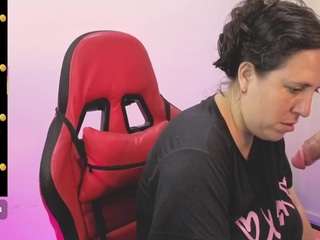valeryadams01 live cam preview