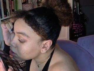 zahrabliss Live Webcam on CamSoda