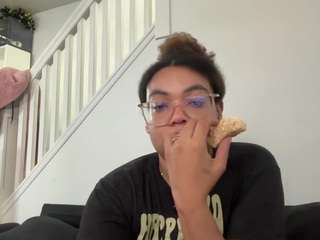 zahrabliss webcam