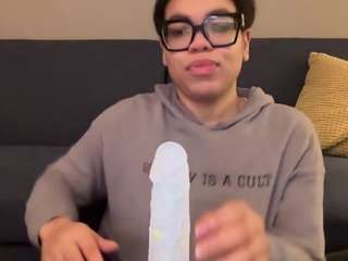 Live webcam model zahrabliss on Soda Cams