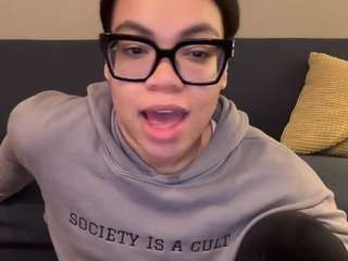 Live webcam model zahrabliss on Soda Cams