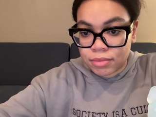 Live webcam model zahrabliss on Soda Cams