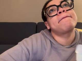 Live webcam model zahrabliss on Soda Cams