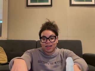 Live webcam model zahrabliss on Soda Cams