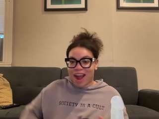 Live webcam model zahrabliss on Soda Cams