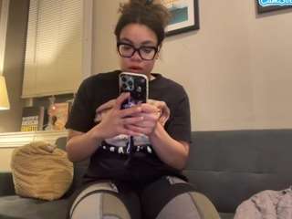 Live webcam model zahrabliss on Soda Cams