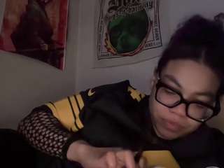 Live webcam model zahrabliss on Soda Cams