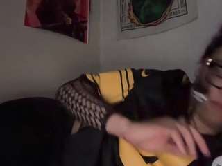 Live webcam model zahrabliss on Soda Cams