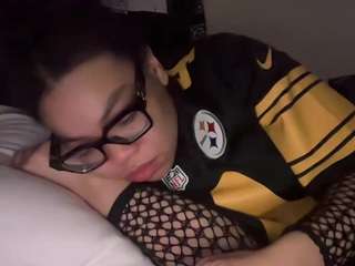 Live webcam model zahrabliss on Soda Cams