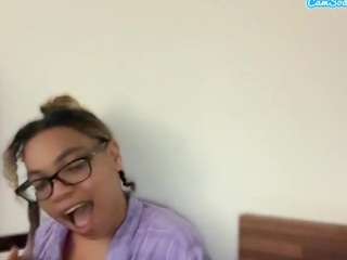 zahrabliss Live Webcam on CamSoda
