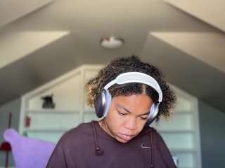 Zahra Bliss live webcam show