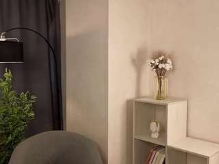  zaradunaway chat room