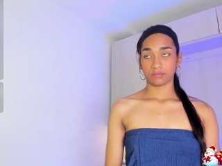 anaihcollins's CamSoda show and profile