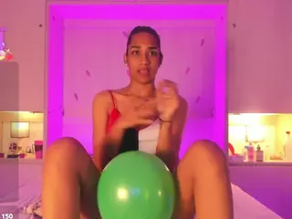 AnaihCollins's Live Sex Cam Show