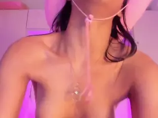 AnaihCollins's Live Sex Cam Show