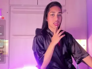 AnaihCollins's Live Sex Cam Show