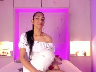 AnaihCollins's Live Sex Cam Show