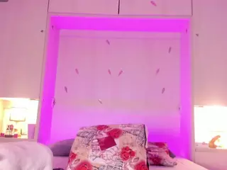 AnaihCollins's Live Sex Cam Show