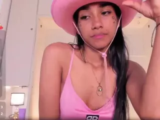 AnaihCollins's Live Sex Cam Show