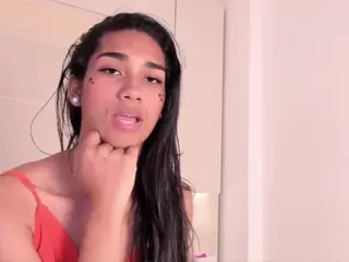 AnaihCollins's Live Sex Cam Show