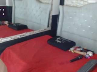 catalella-latina Live Webcam on CamSoda