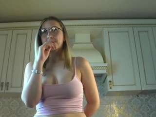 edwinaallston Live Webcam on CamSoda