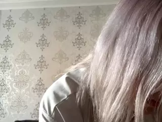 EleneFulwood's Live Sex Cam Show