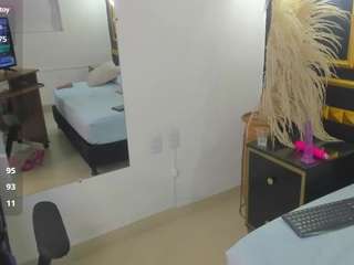 isabela-lopezz webcam