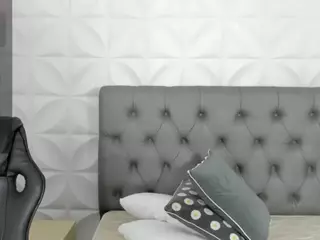 isabela-lopezz's Live Sex Cam Show
