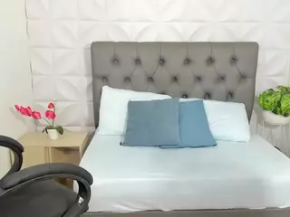 isabela-lopezz's Live Sex Cam Show