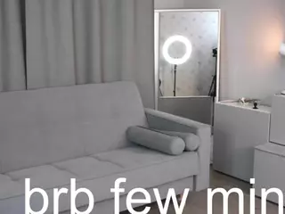 MaeBeale's Live Sex Cam Show
