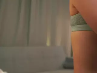 MaeBeale's Live Sex Cam Show