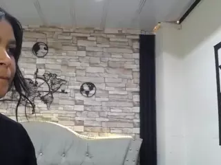 sia-cavad's Live Sex Cam Show
