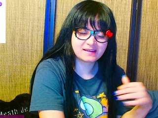 trixiedoescamcam webcam model