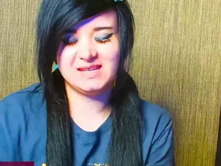 Trixiedoescamcam's Live Sex Cam Show